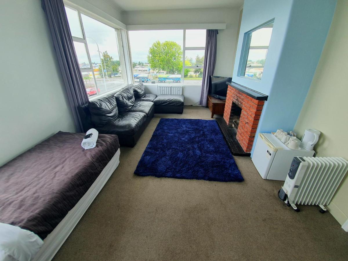 Putaruru Hotel 部屋 写真